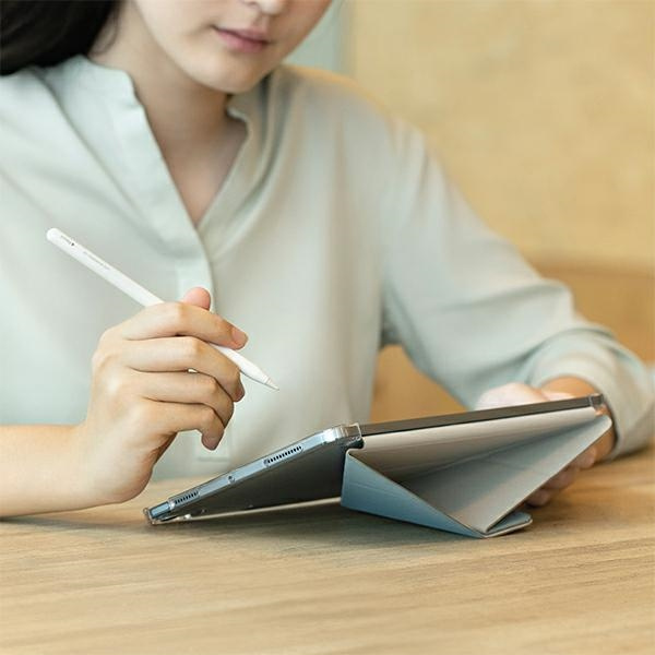 Etui Uniq Camden na iPad Air 10.9'' (2022/2020) - niebieskie