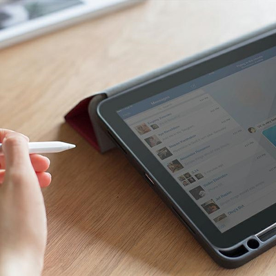 Uniq Transforma Hülle für iPad Pro 12,9&#39;&#39; (2021) – Schwarz